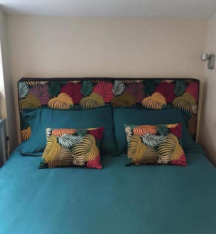 Modèle de tête de lit personnalisée Paris